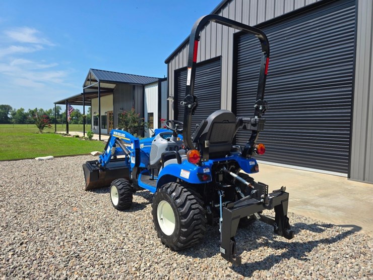 2023-new-holland-workmaster-25s-image-5