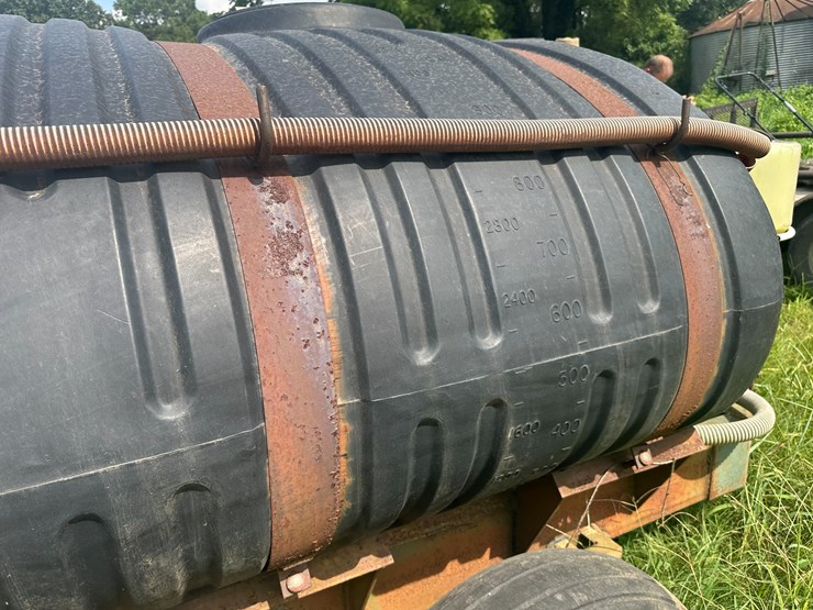 #26634-•-900-gallon-nurse-trailer-image-12