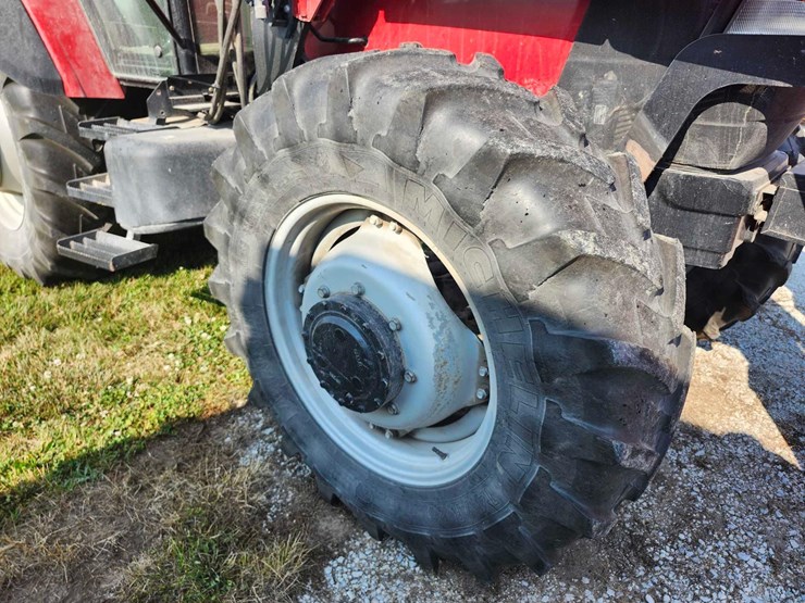 2005-case-ih-mxm130-image-17