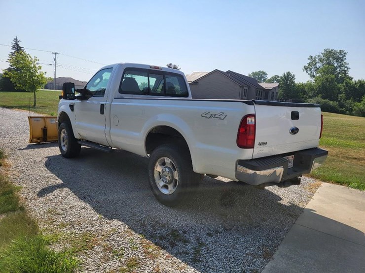 2008-ford-f250-xl-image-4
