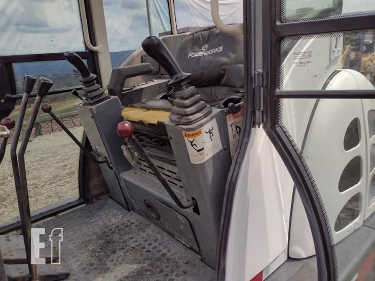 2011-terex-tc29-image-12