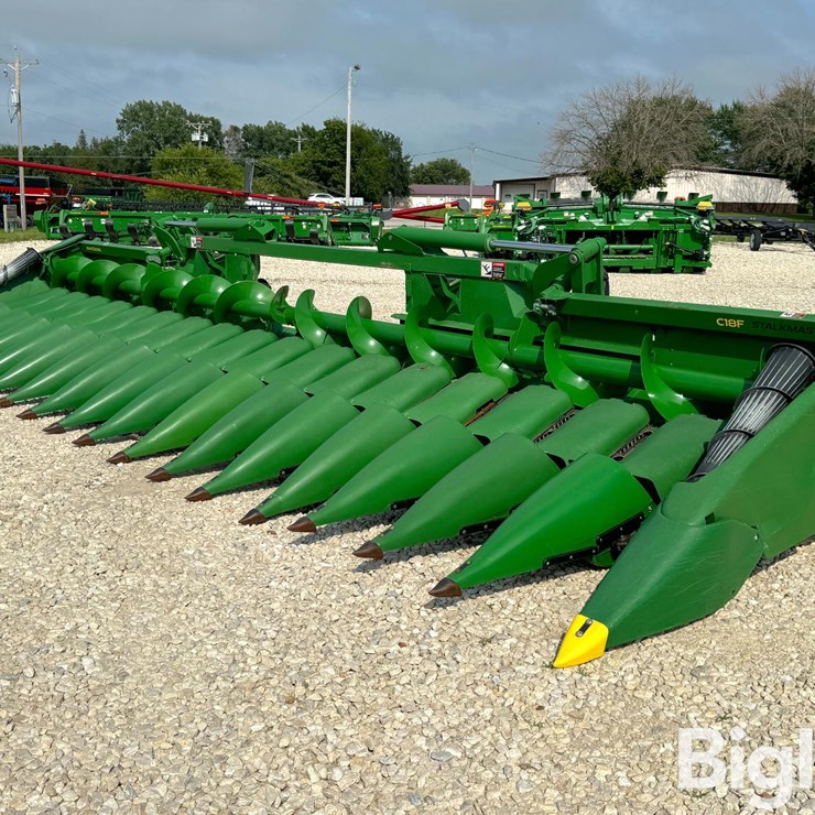 2022 JOHN DEERE C18F