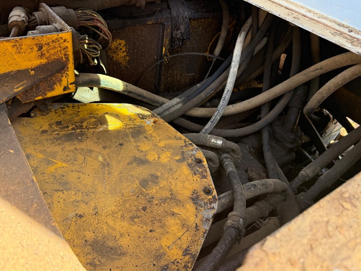 deere-650h-image-27