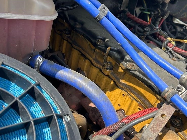 2005-caterpillar-c7-image-38
