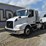2015-volvo-vnm64t200-image-3