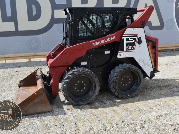 2017-takeuchi-ts50v-image-4