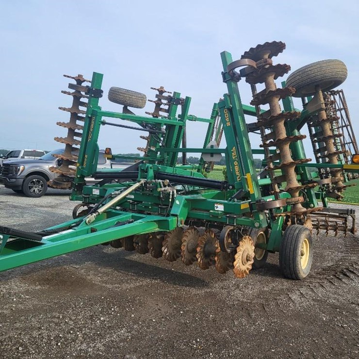 GREAT PLAINS 2400