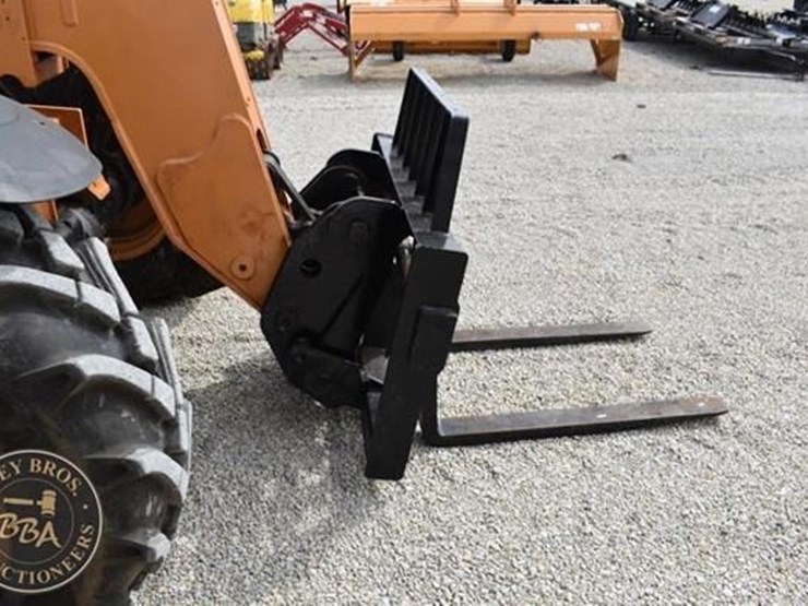 2014-caterpillar-th407c-image-28