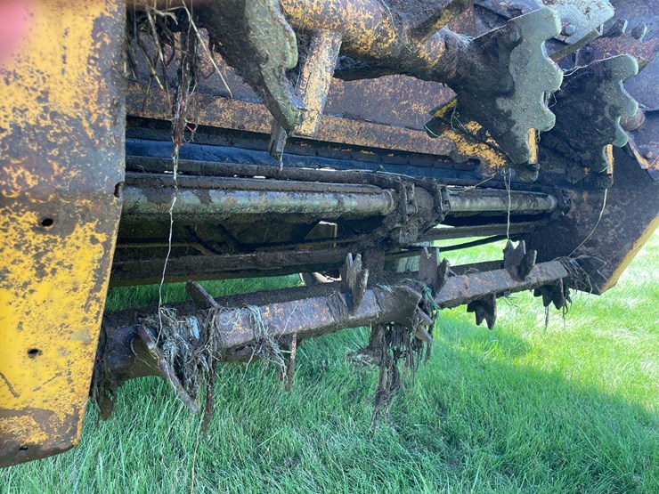 kuhn-knight-1159-image-21