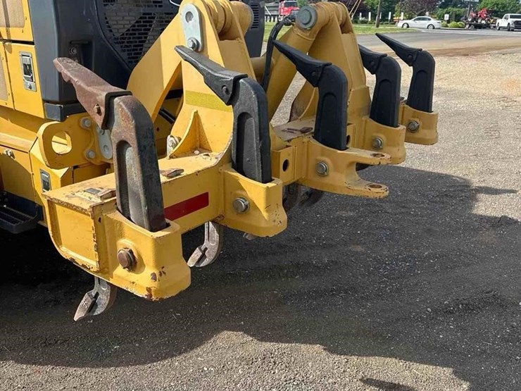 2014-deere-772gp-image-45