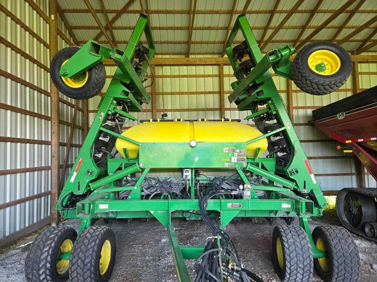 40'-jd-1990-air-seeder-image-36