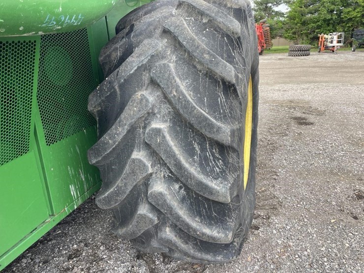 2010-john-deere-2010-image-28