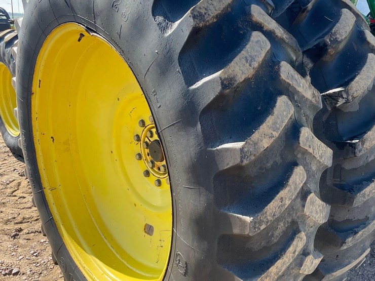 1996-john-deere-8300-image-29