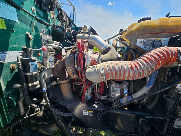 2012-peterbilt-382-image-44