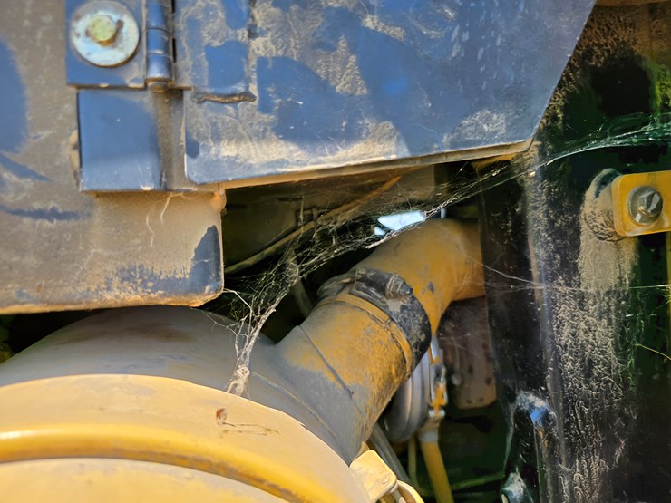 2005-caterpillar-953c-image-118