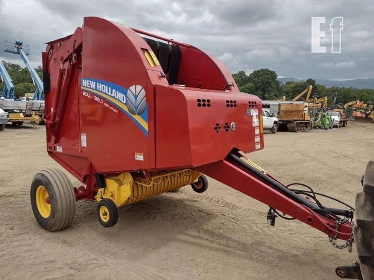 2018-new-holland-rb450u-image-4