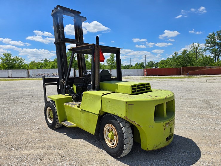 #16610-•-clark-c500y165d-diesel-forklift-image-16