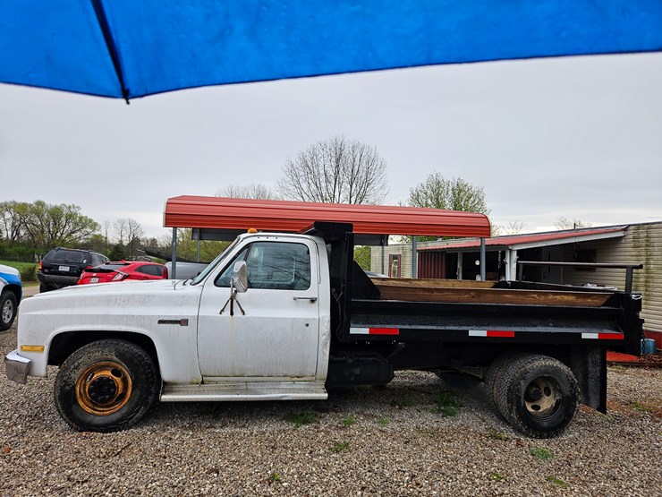 1985-gmc-3500-image-4
