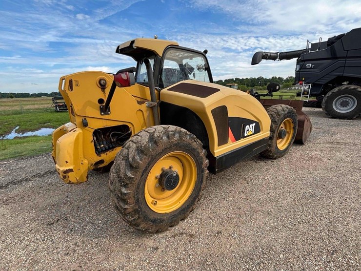 caterpillar-th407c-image-5