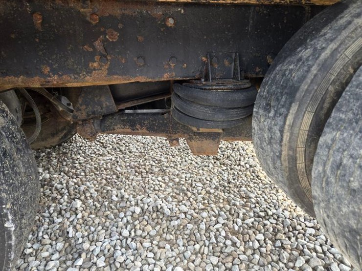1981-international-f2674-tandem-axle-grain-truck-w/tag-axle*updated-8/4/25*-image-7