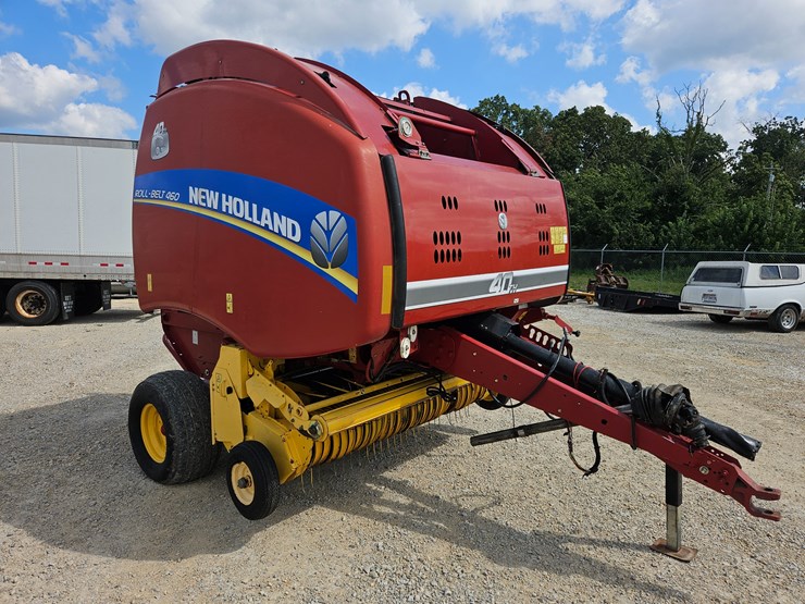 2015-new-holland-460-image-10