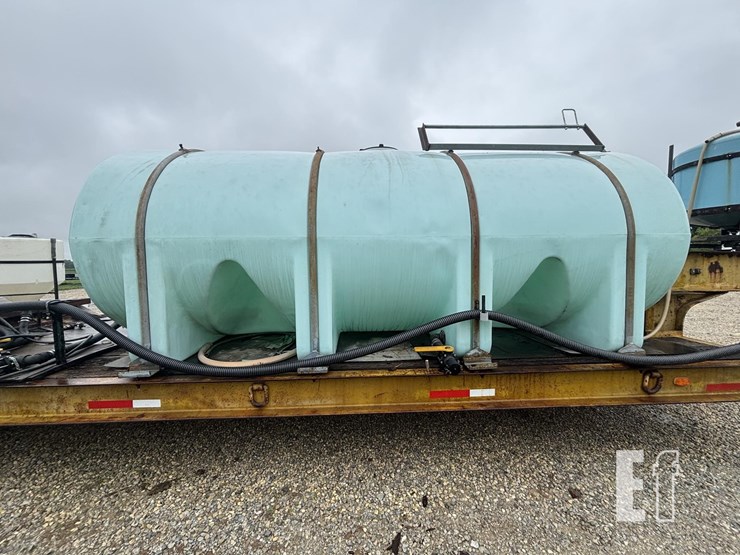 1963-fruehauf-4,000-gal.-image-11