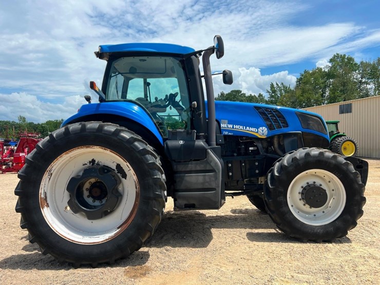 2014-new-holland-t8.360-image-4