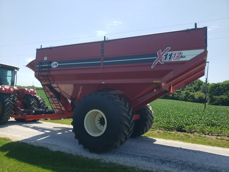 2022-j&m-x-1112-grain-cart-image-9