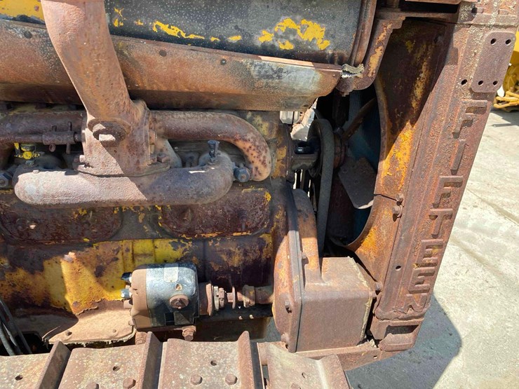 caterpillar-15-ag-crawler-tractor-image-7