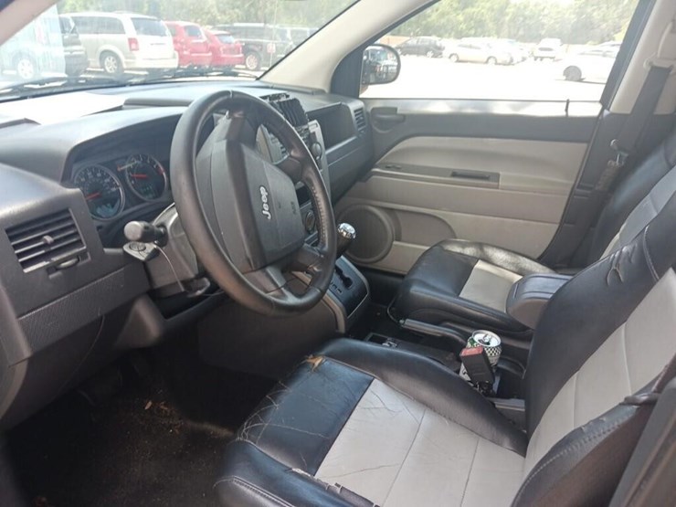 2007-jeep-compass-image-5