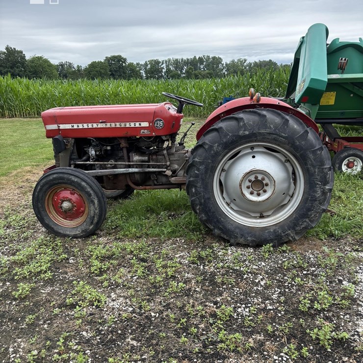 MASSEY-FERGUSON 135
