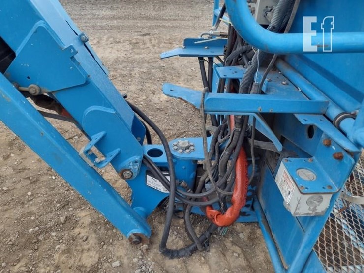 2012-genie-s125-image-22
