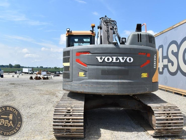 2018-volvo-ecr235el-image-21