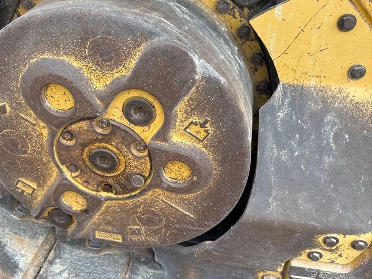 2019-caterpillar-973k-image-16