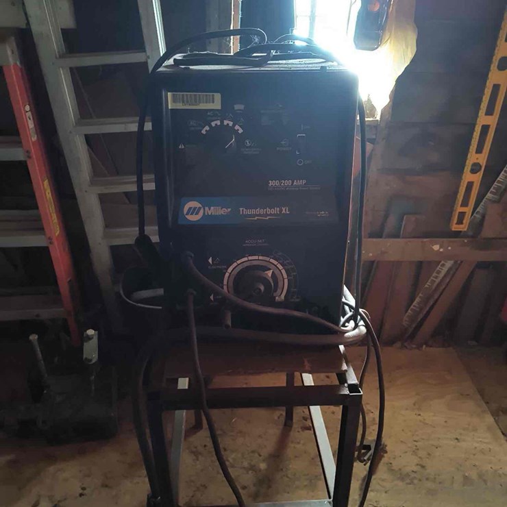 Miller XMT Welder