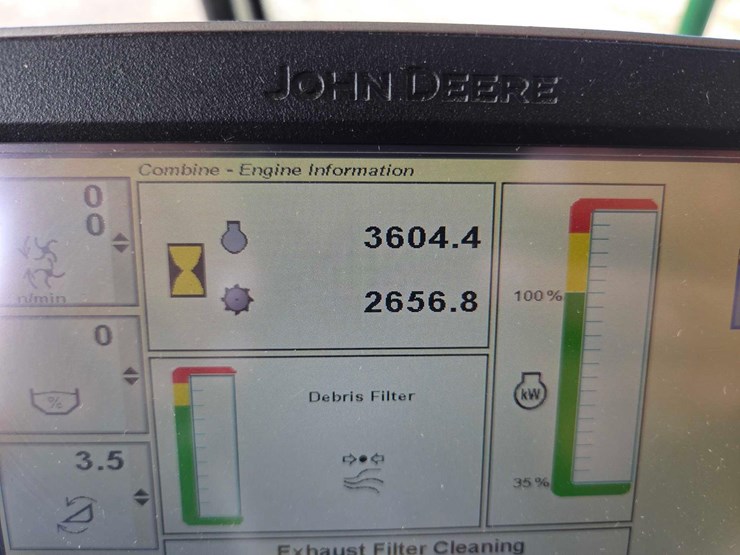 2015-john-deere-s680-image-70