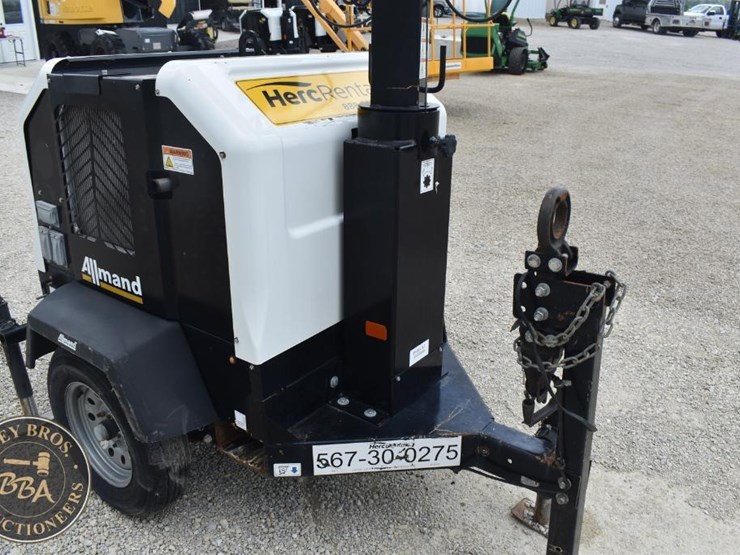 2019-allmand-bros-night-lite-v-series-image-29