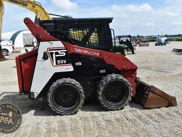 2017-takeuchi-ts50v-image-15