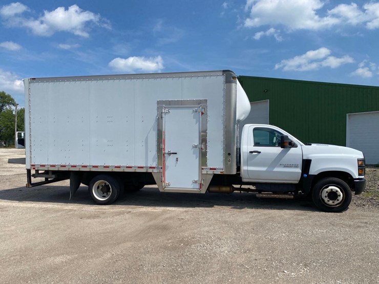 2019-chevrolet-6500-image-4