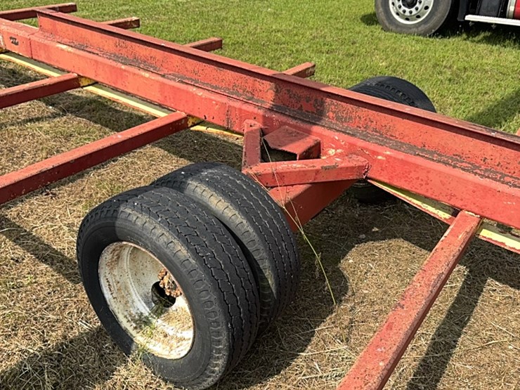 hay-trailer-image-4