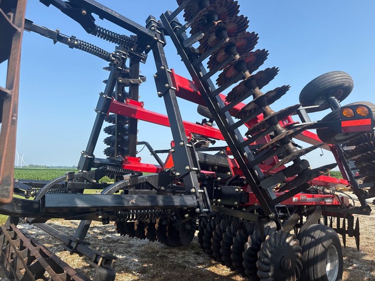2013-22’-c-ih-330-true-tandem-turbo-vt-disc-image-6