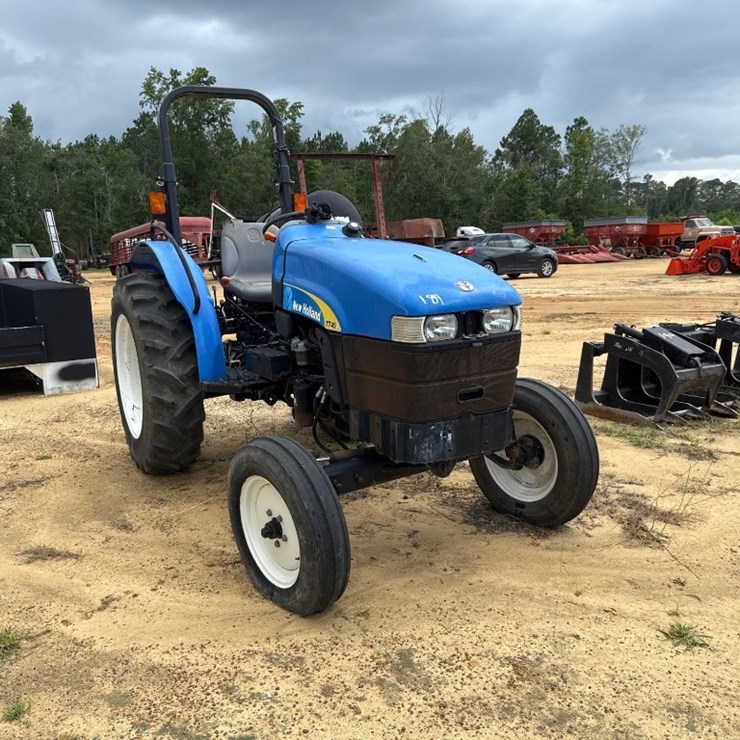 189 - NEW HOLLAND TT45A 2WD TRACTOR