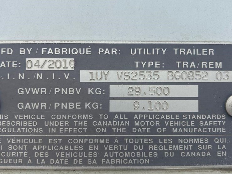 2010-utility-van-image-6