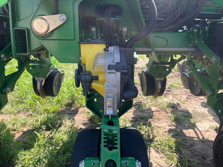 2012-john-deere-1790-image-26