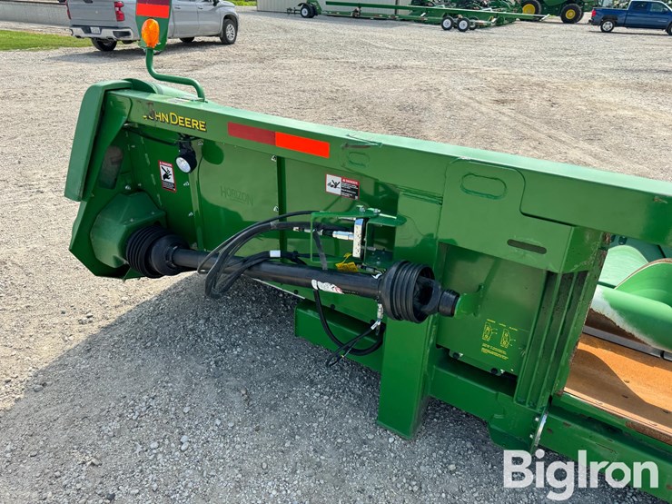 2020-john-deere-708c-image-18