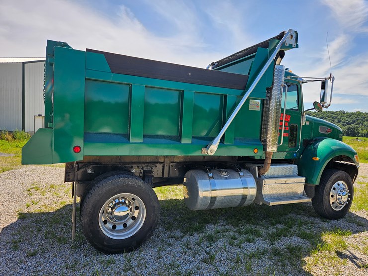 2012-peterbilt-382-image-18