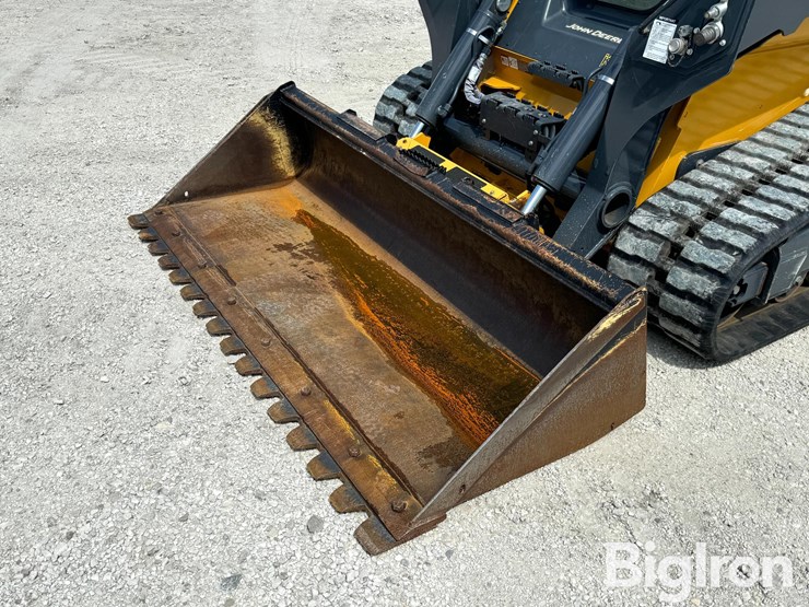 2023-deere-331g-image-8