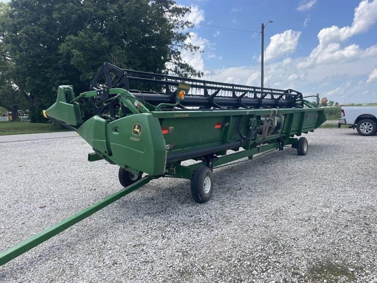 2007-john-deere-630f-image-3
