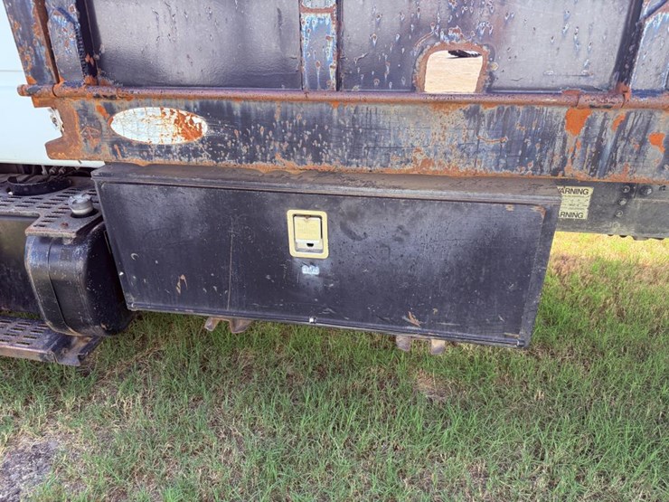 #202-•-1996-gmc-flatbed-dump--6--speed-manual-image-16