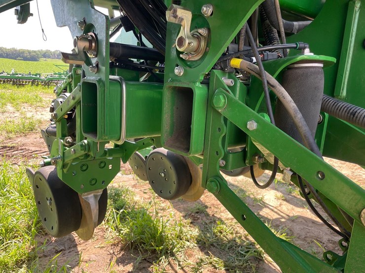 2012-john-deere-1790-image-74